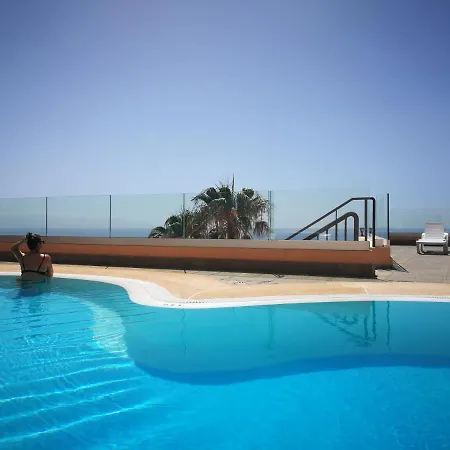 Sunset Gigantes דירה